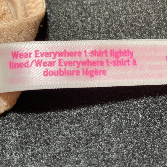 Victoria Secret by Pink Bra 32C - Picture 4 of 4